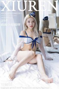 戴珍珠耳环的少女